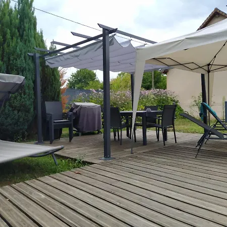 De Charme En Dordogne Avec Piscine Et Jardin بيت للعطل Jumilhac-le-Grand
